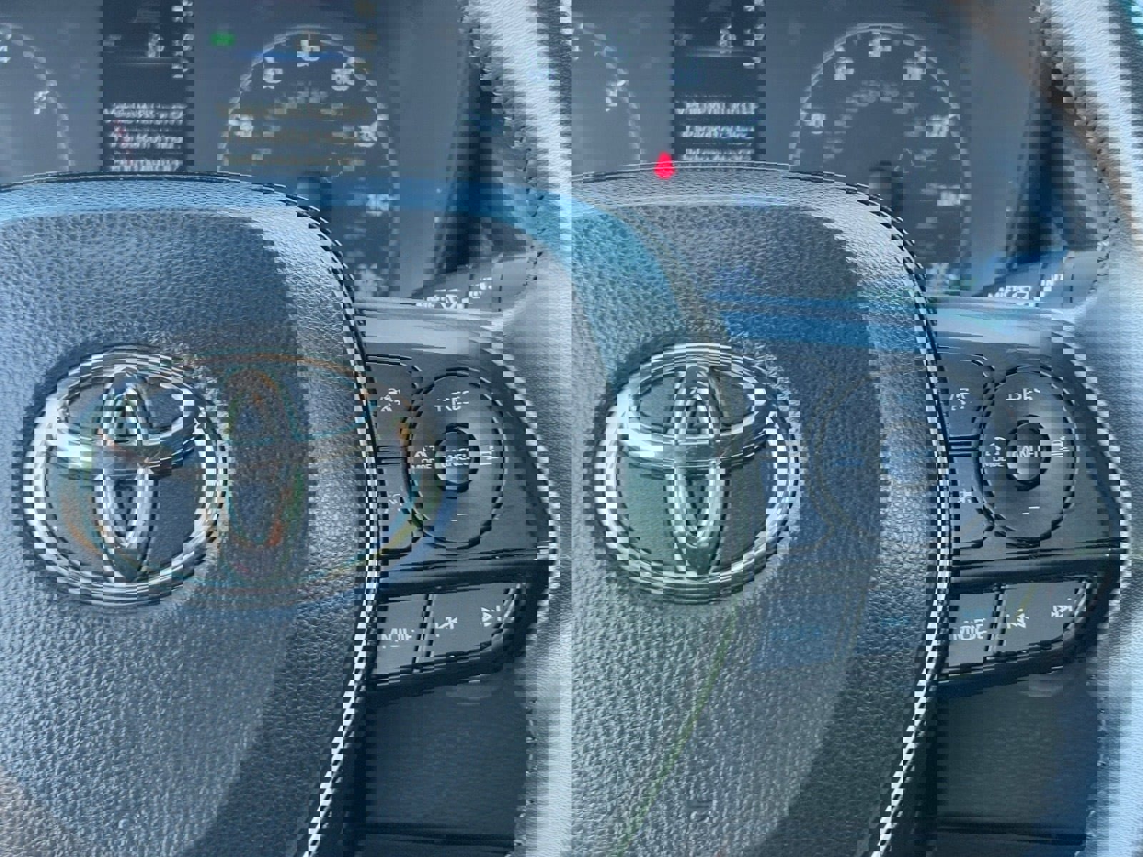 Used 2024 Toyota Corolla SE image 22