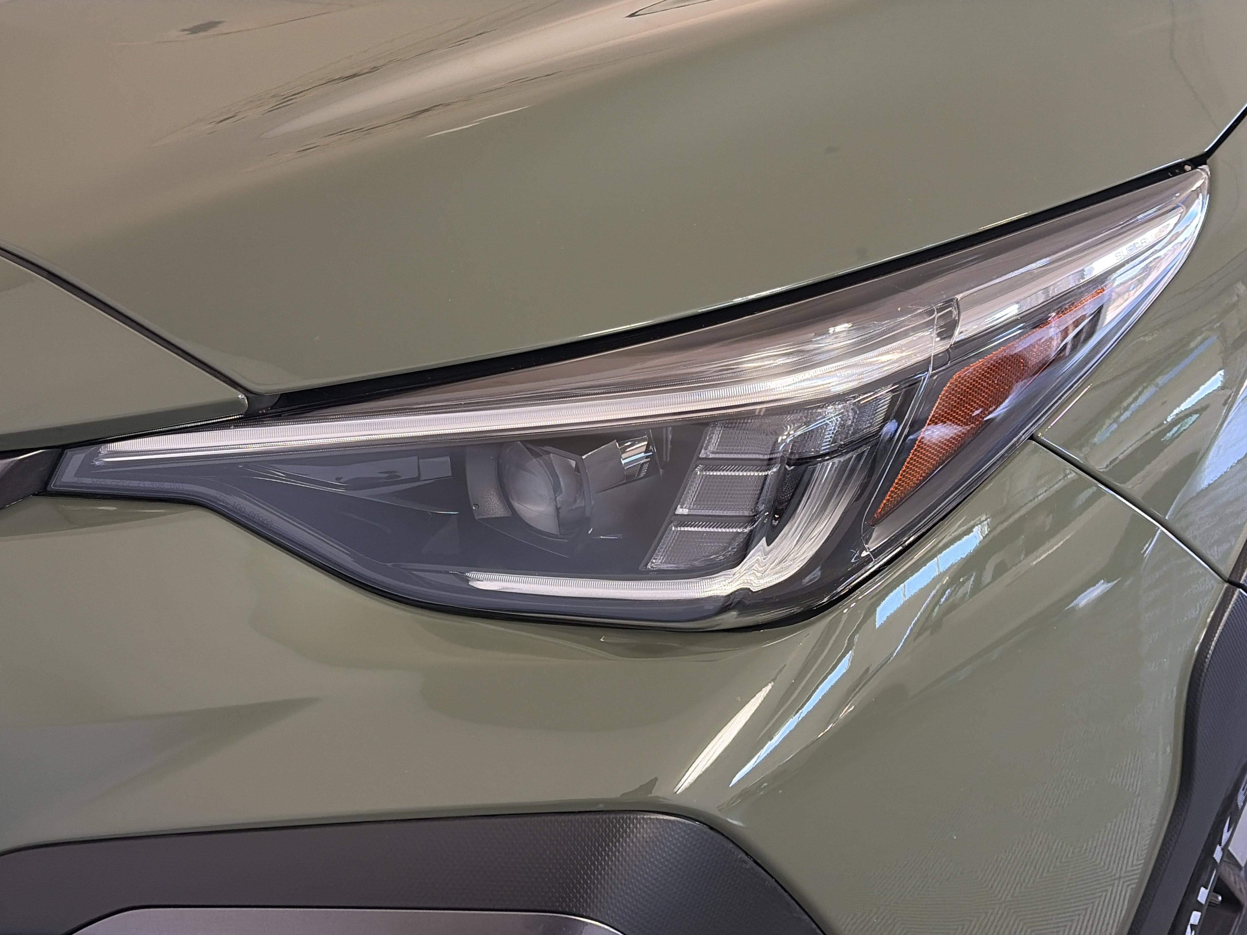 Used 2025 Subaru Crosstrek 2.5i Limited w/ Popular Package #3A image 9