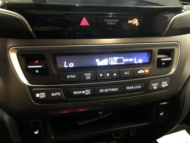 Used 2022 Honda Pilot Touring image 18