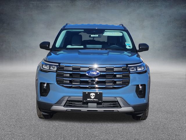 New 2026 Ford Explorer Active w/ Active Comfort Package image 2