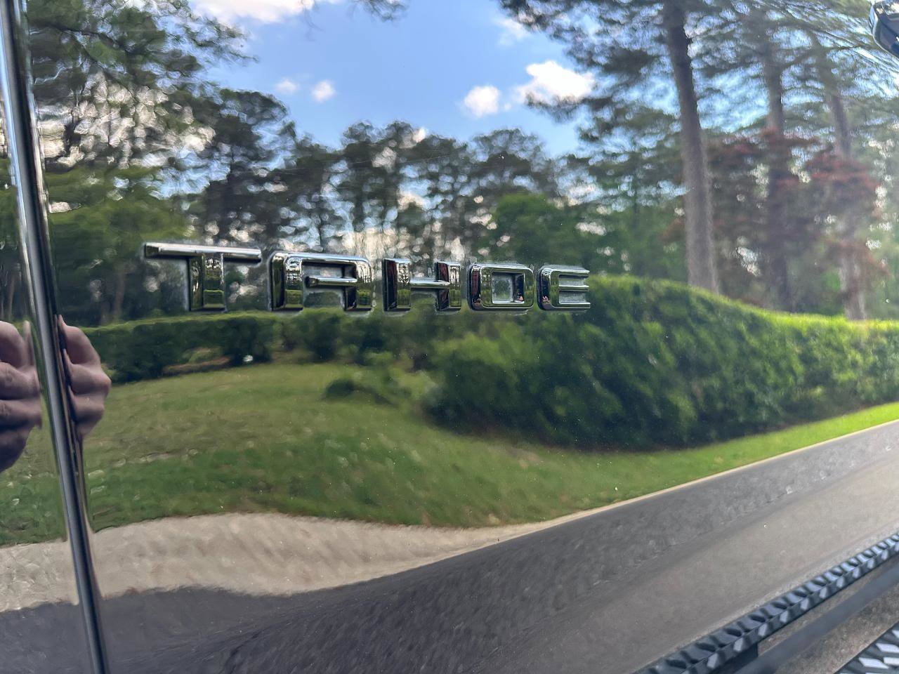 Used 2025 Chevrolet Tahoe Z71 w/ Comfort Package image 58