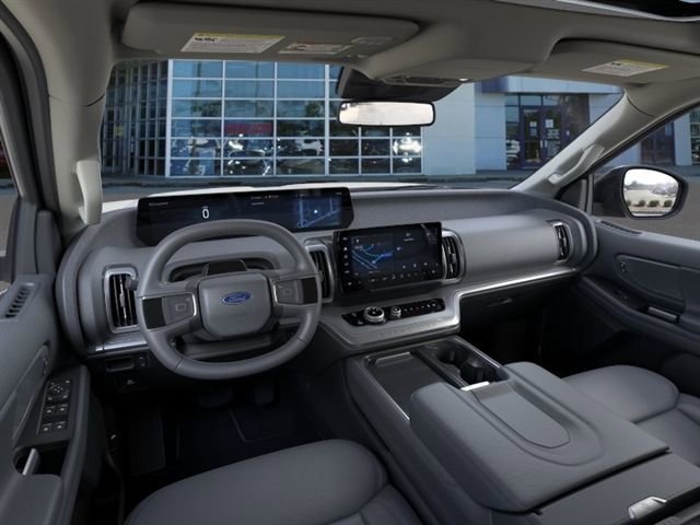 New 2026 Ford Expedition Active RWD image 9