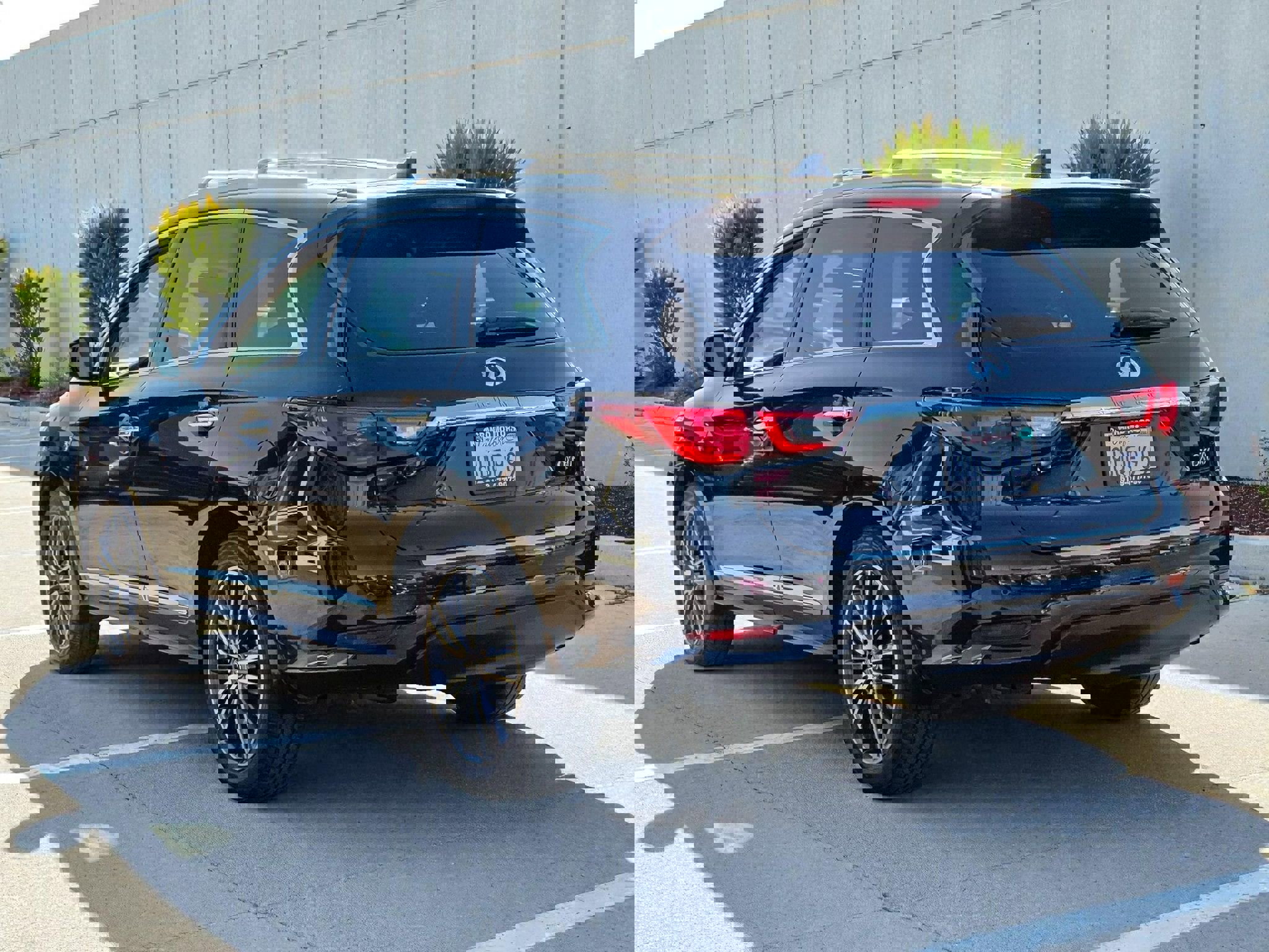 Used 2020 INFINITI QX60 Signature Edition image 5