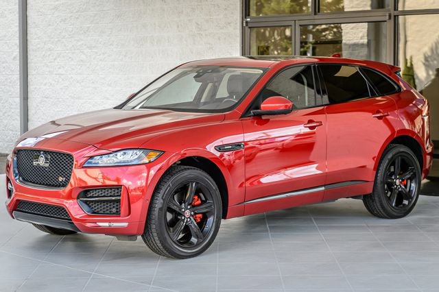 Used 2018 Jaguar F-PACE R-Sport image 6