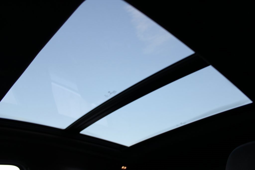 Used 2020 BMW X4 M40i w/ Driving Assistance Package image 21