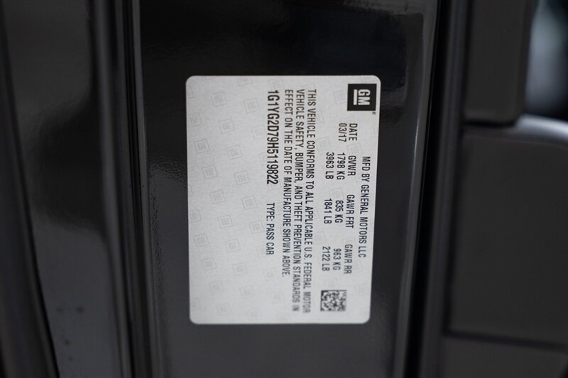 Used 2017 Chevrolet Corvette Stingray Coupe w/ Z51 1LT w/ Battery Protection Package RWD image 26