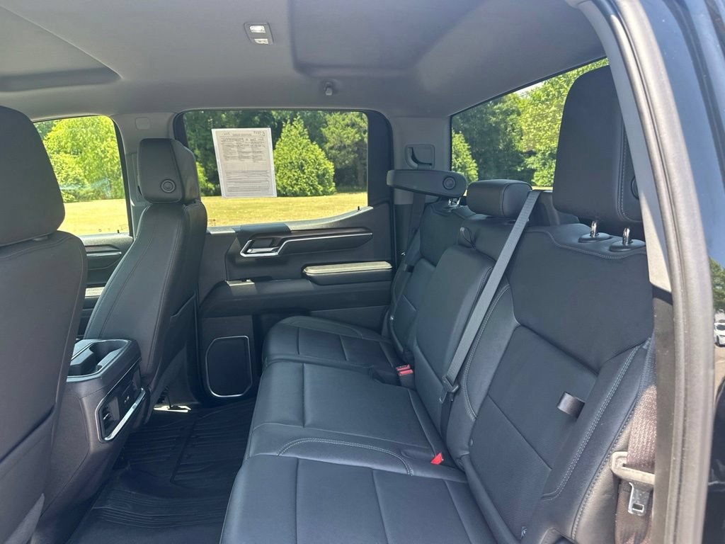 Used 2022 GMC Sierra 1500 SLT AWD/4WD image 24