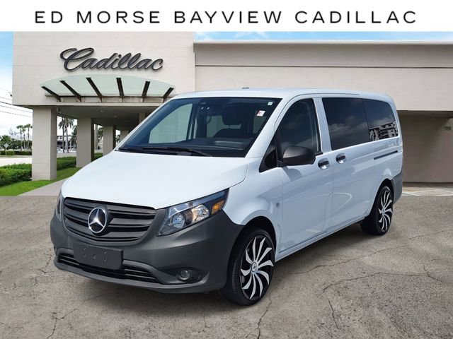 Used 2023 Mercedes-Benz Metris Passenger image 1