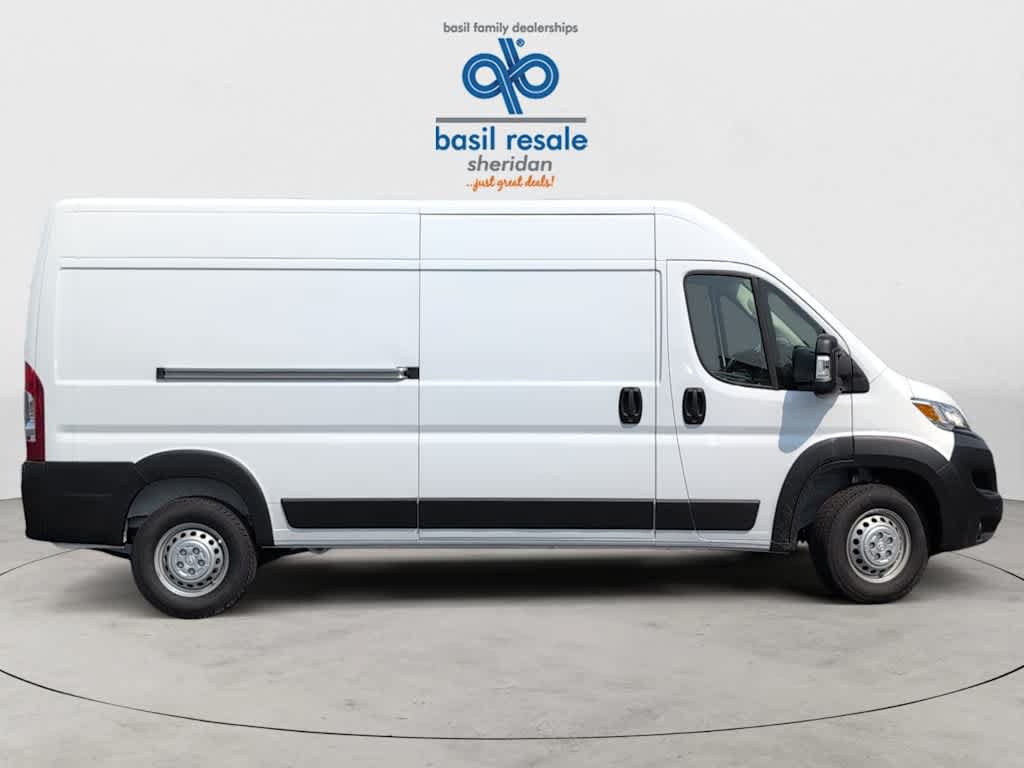 Used 2023 RAM ProMaster 2500 FWD image 9