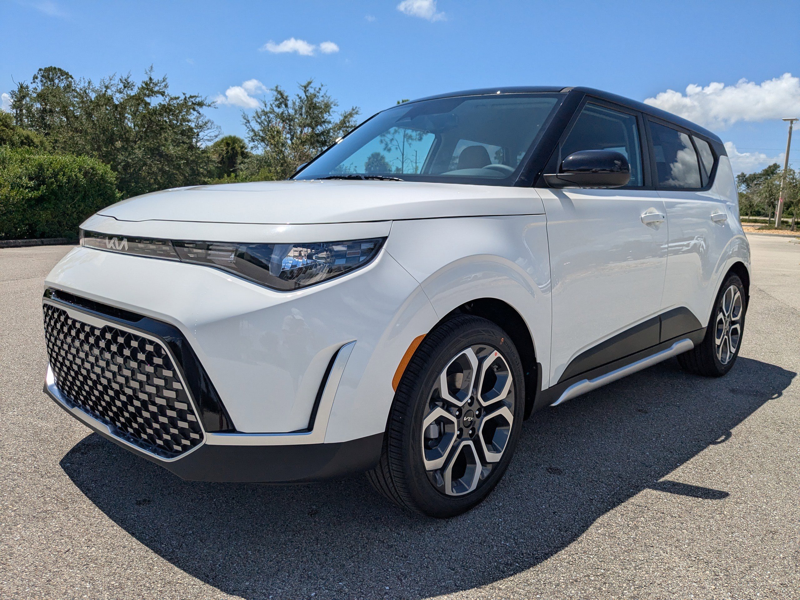 New 2025 Kia Soul EX image 9