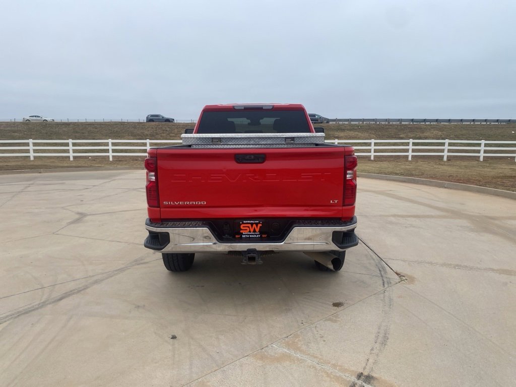 Used 2024 Chevrolet Silverado 2500 LT image 8