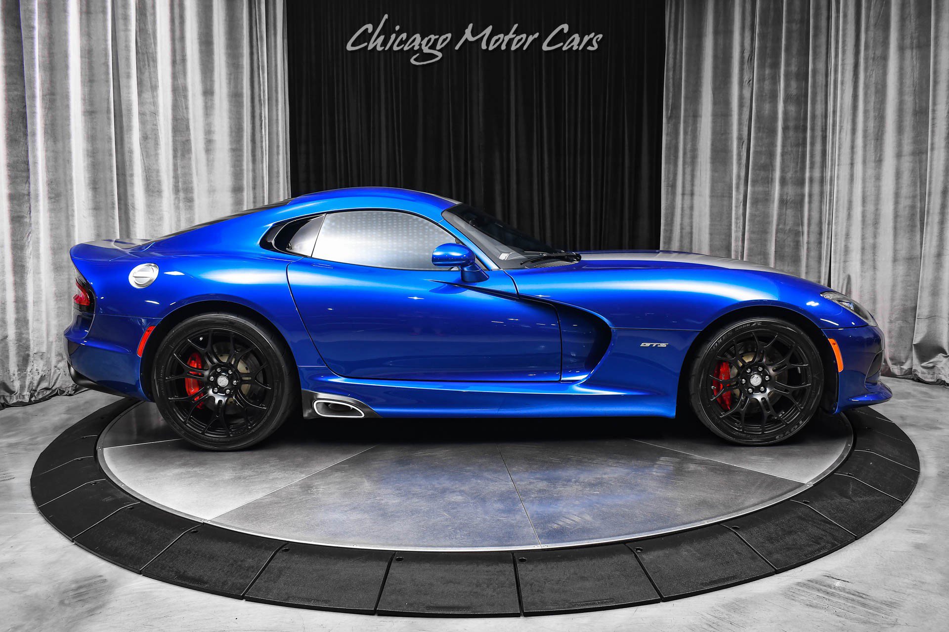 Used 2013 SRT Viper GTS w/ Track Pkg RWD image 38