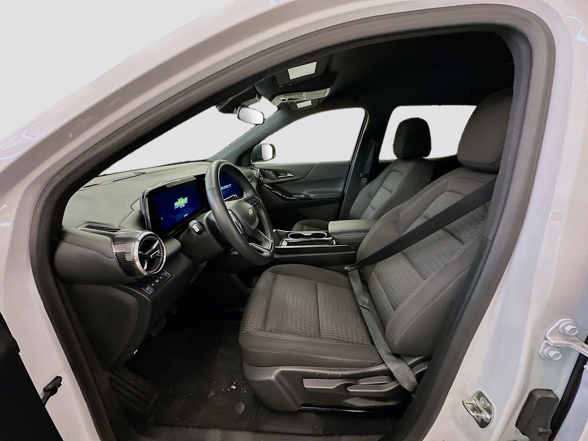 Used 2025 Chevrolet Equinox LT image 13