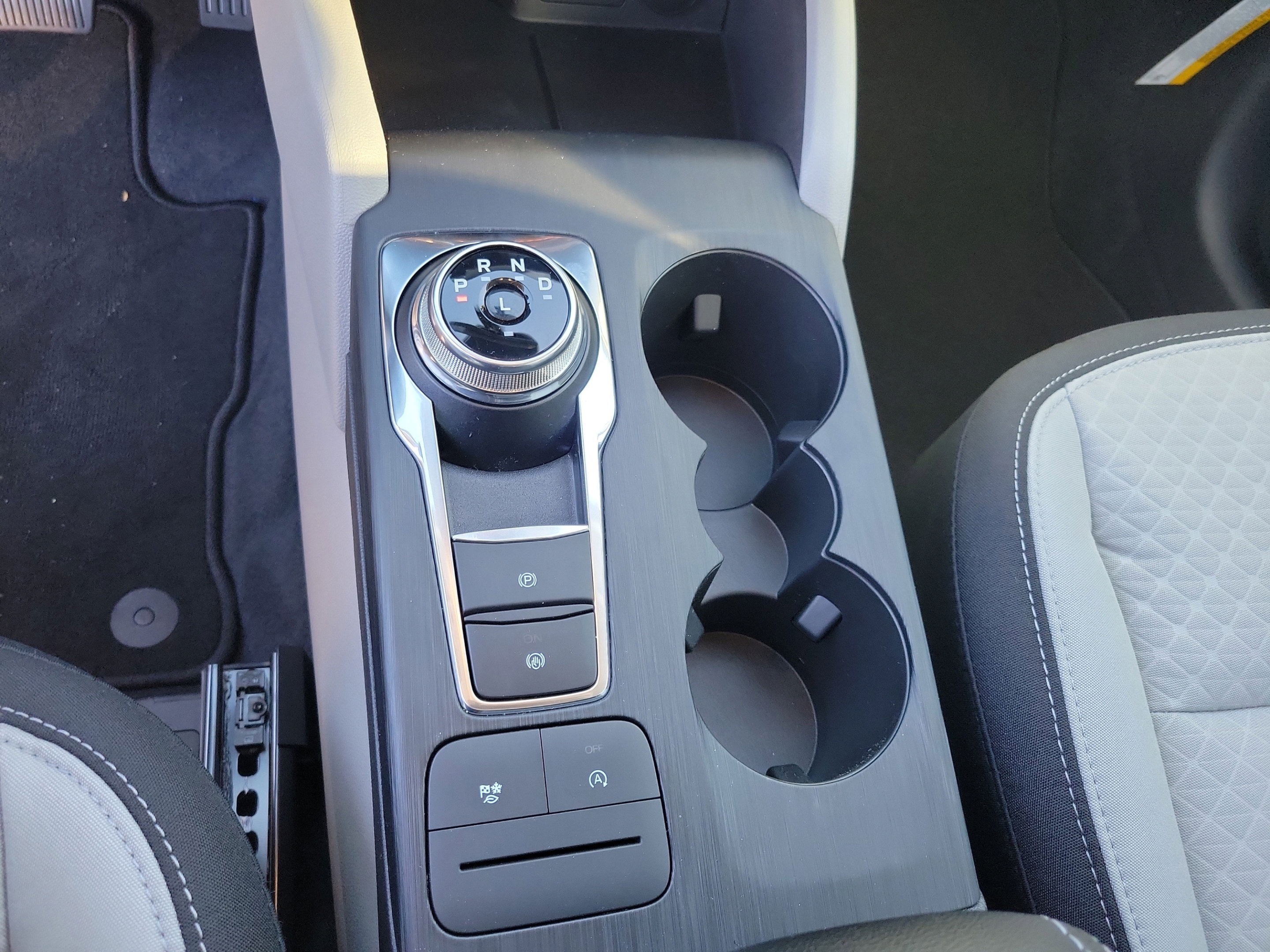 New 2026 Ford Escape Active w/ Cold Weather Package FWD image 21
