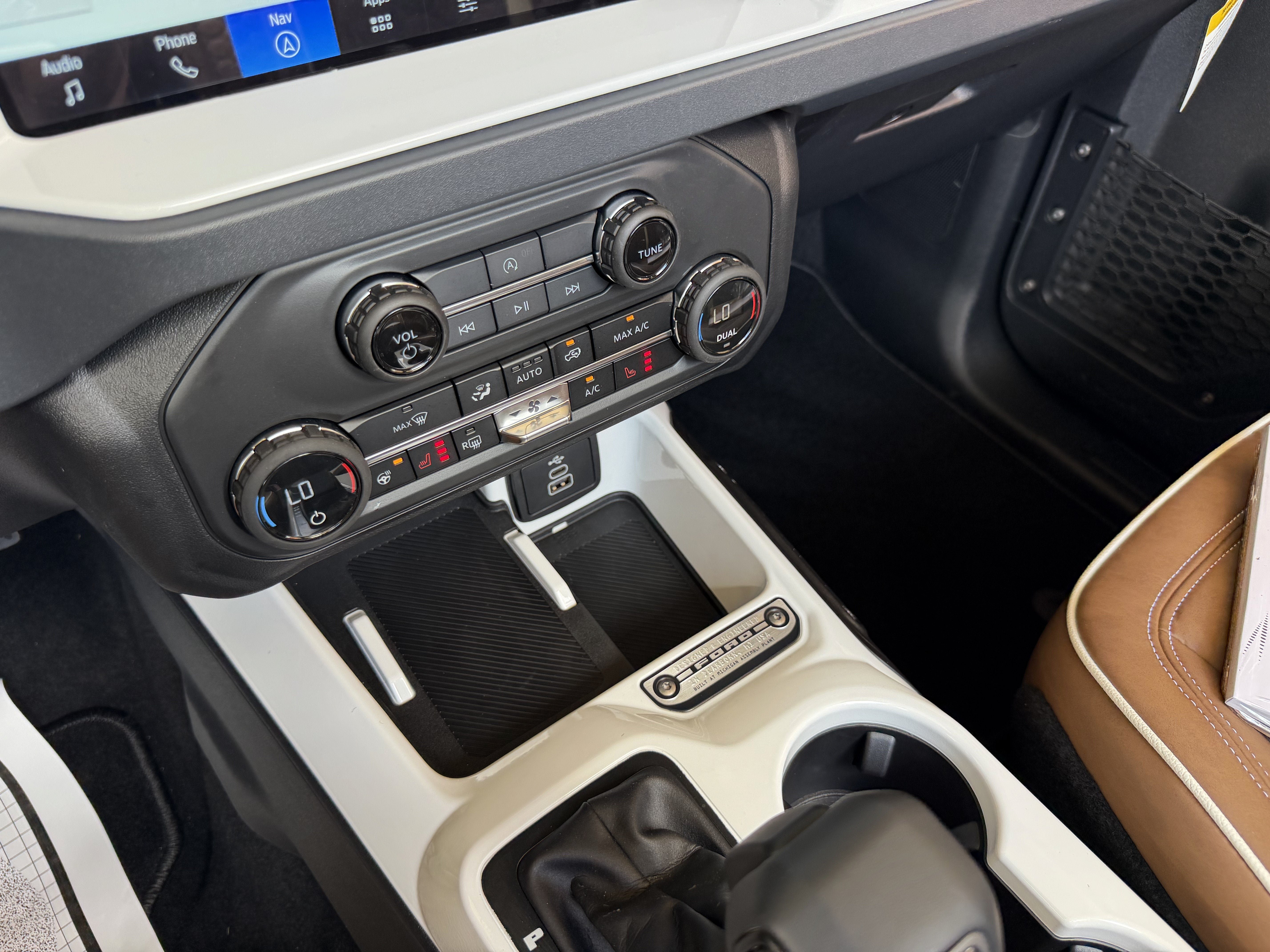 Used 2026 Ford Bronco Outer Banks AWD/4WD image 36
