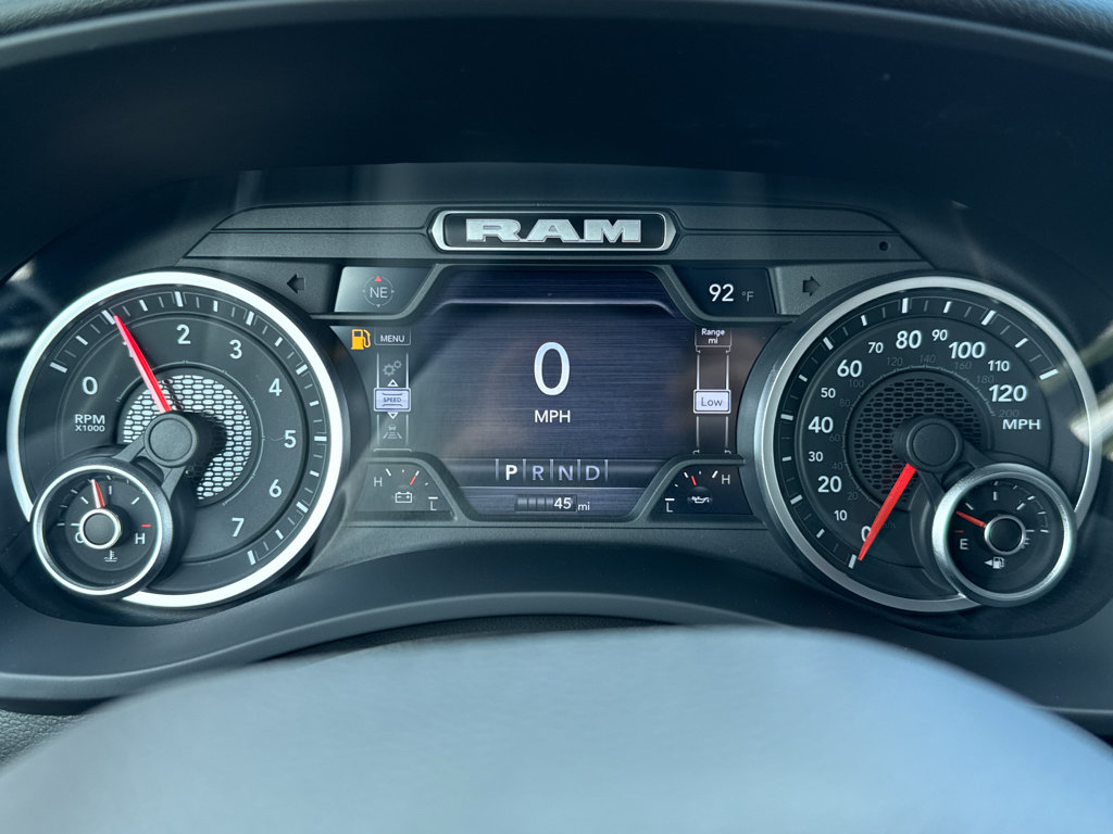 New 2026 RAM 3500 Big Horn AWD/4WD image 5