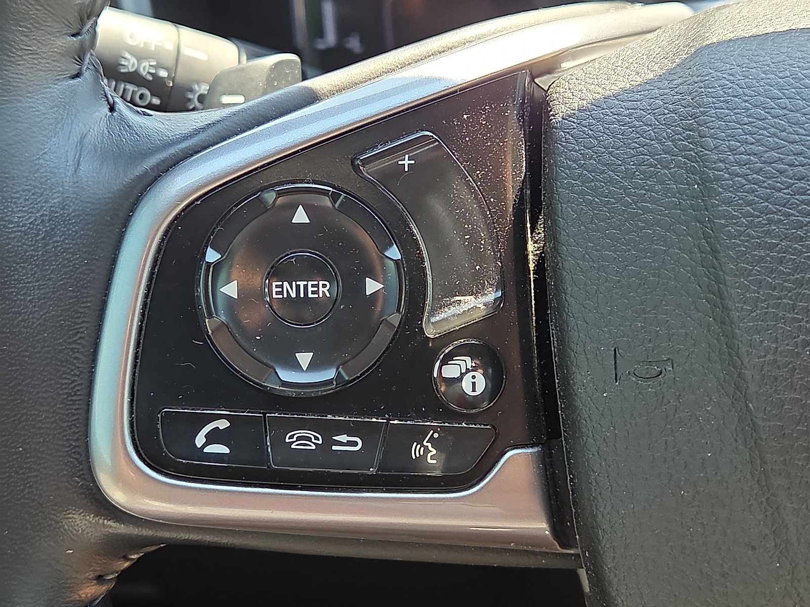Used 2022 Honda CR-V Touring image 21