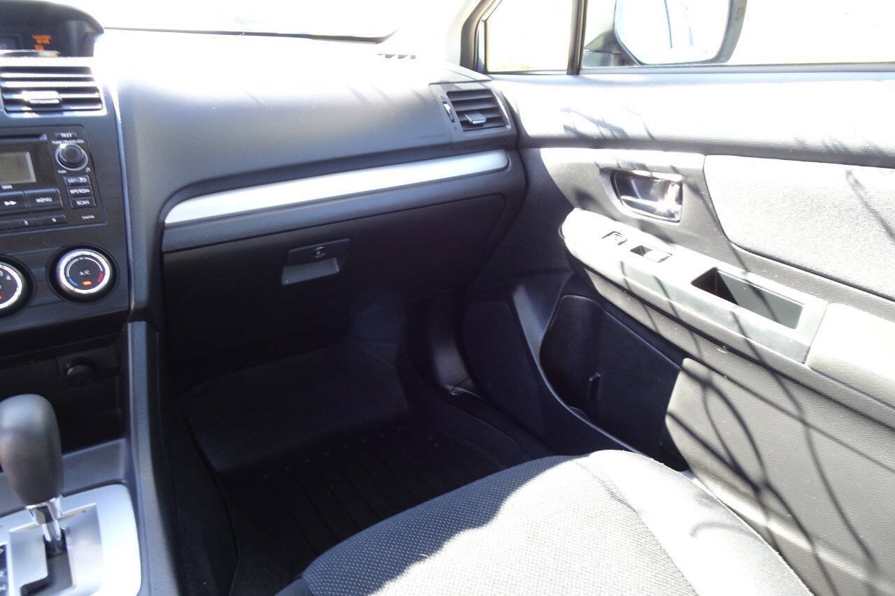 Used 2014 Subaru Impreza 2.0i Premium w/ All-Weather Package w/CVT AWD/4WD image 16