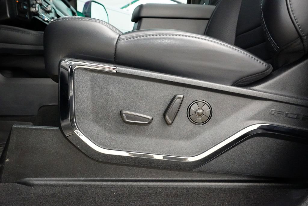 Used 2026 Ford F350 Platinum image 29
