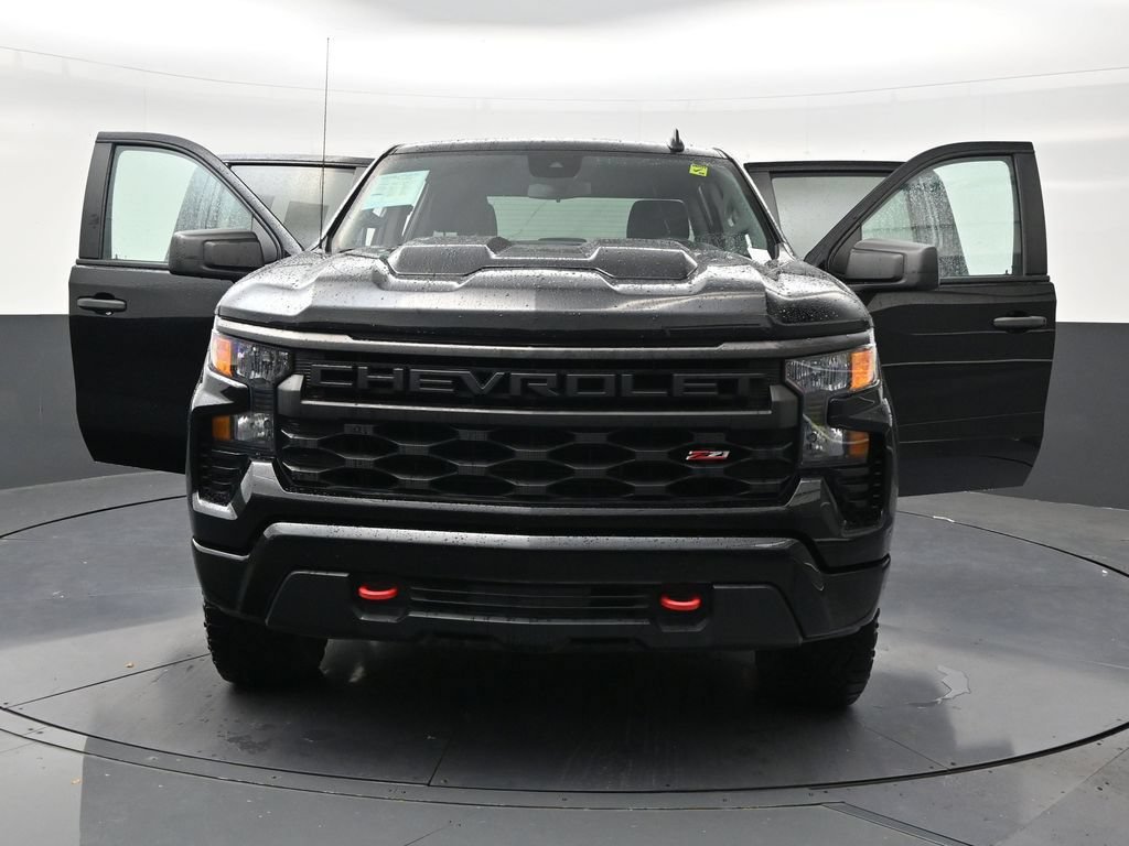 Used 2023 Chevrolet Silverado 1500 Custom Trail Boss AWD/4WD image 34