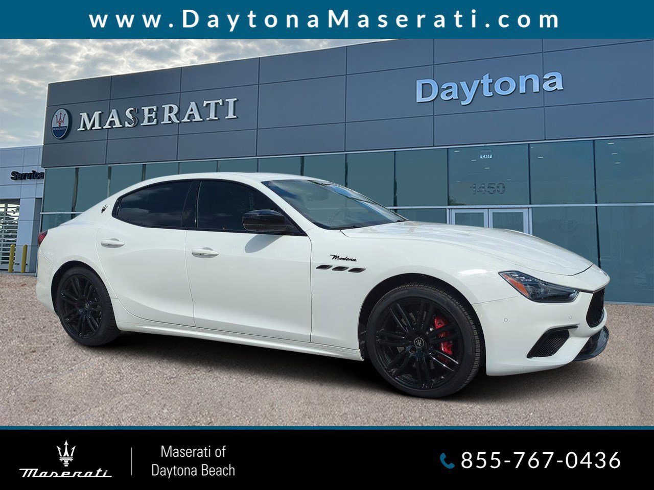 New 2024 Maserati Ghibli Modena Ultima Q4
