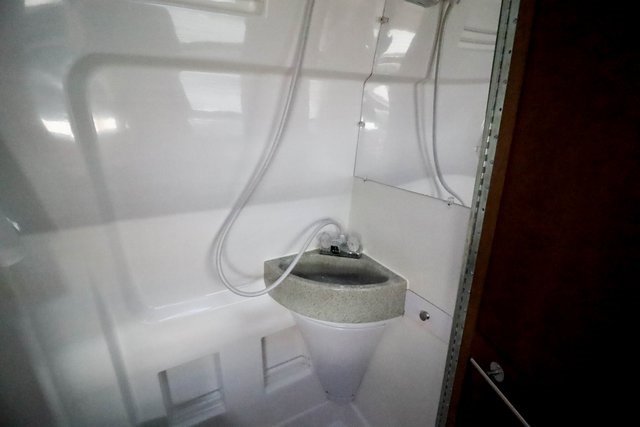 Used 2014 Mercedes-Benz Sprinter 3500 image 44