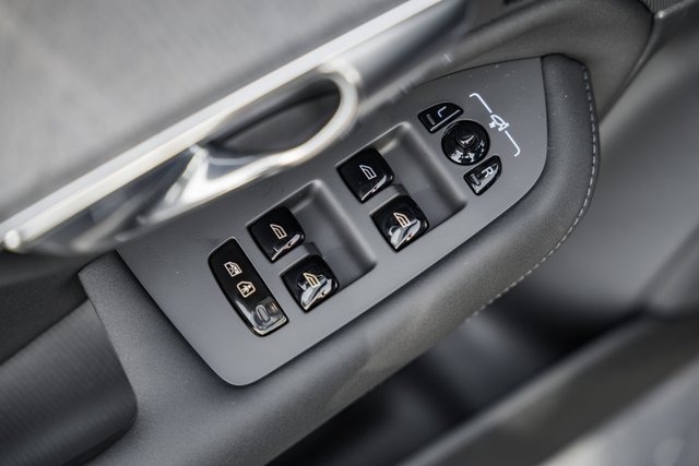 New 2026 Volvo XC90 B6 Ultra image 34