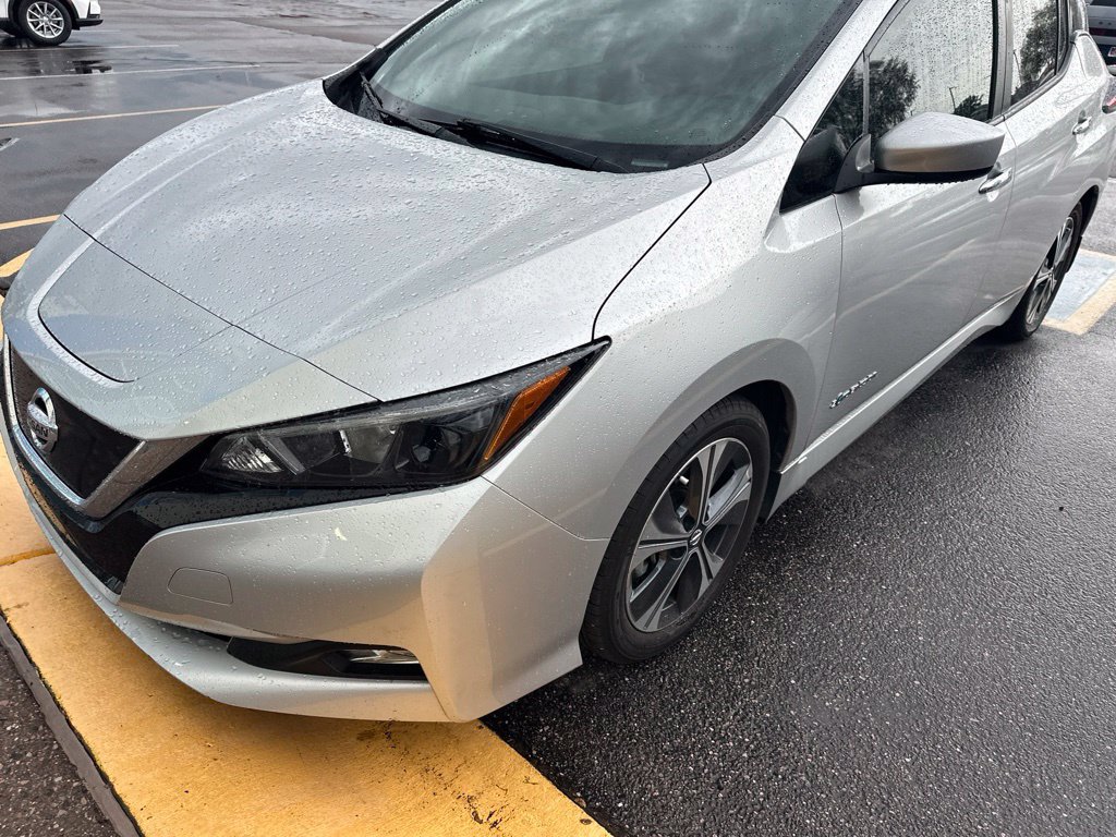 Used 2018 Nissan Leaf SV FWD image 5