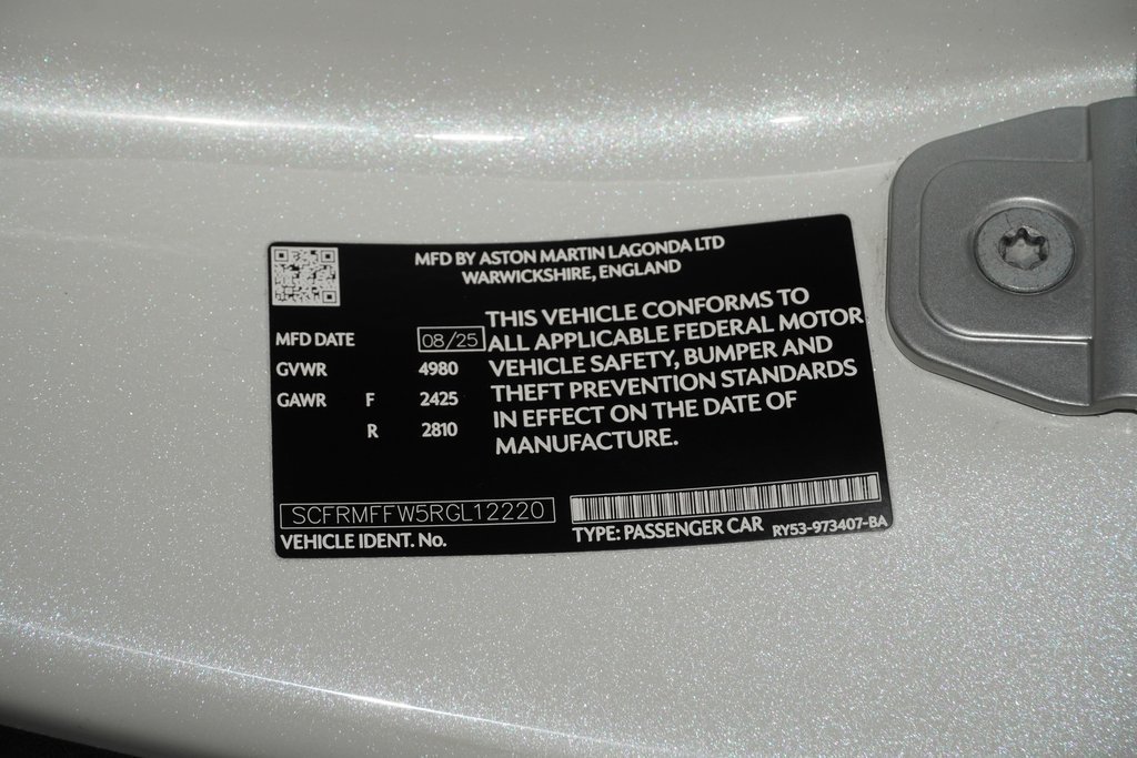 Used 2024 Aston Martin DB12 Coupe RWD image 33
