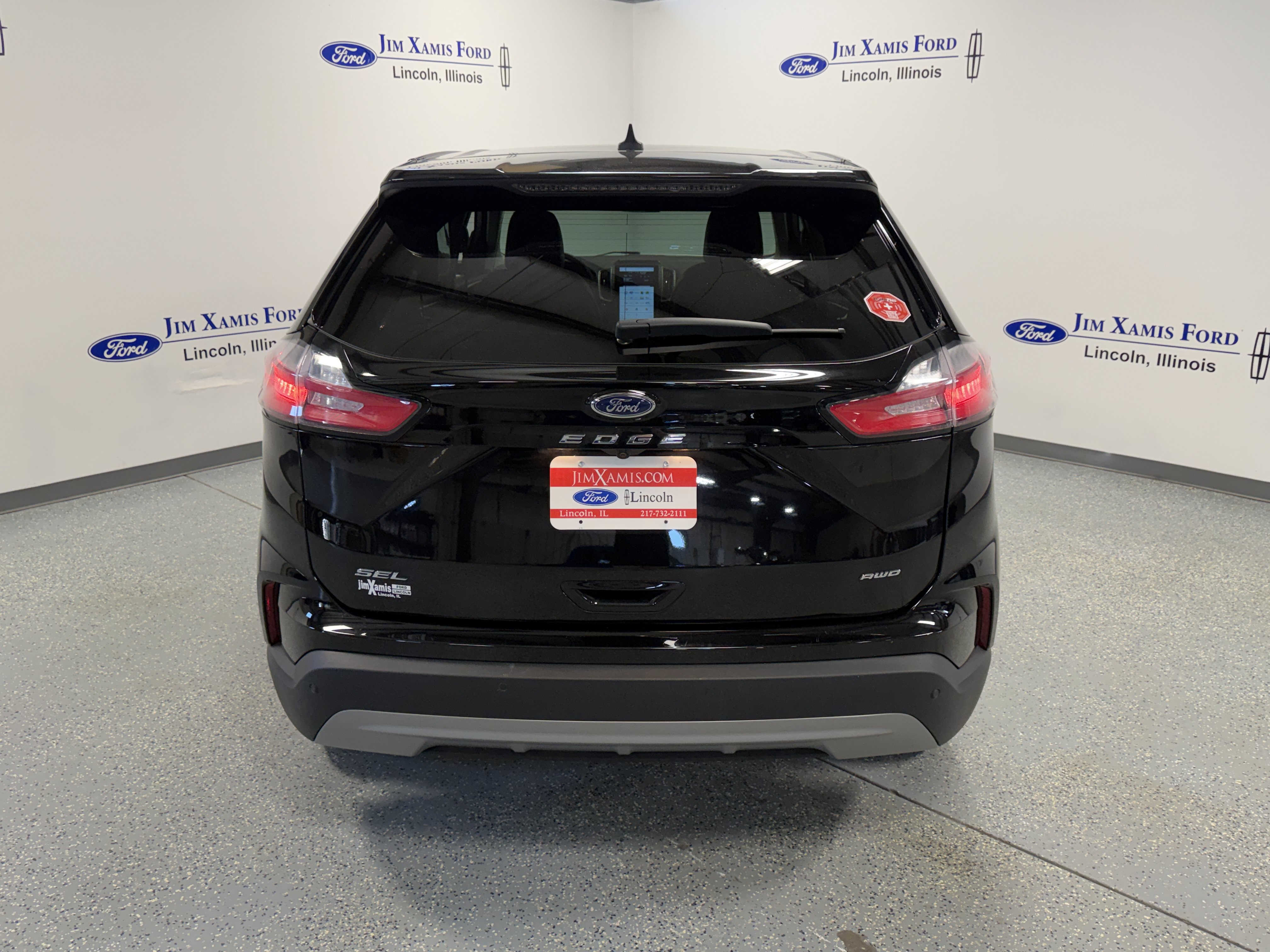 Used 2024 Ford Edge SEL w/ Convenience Package AWD/4WD image 32