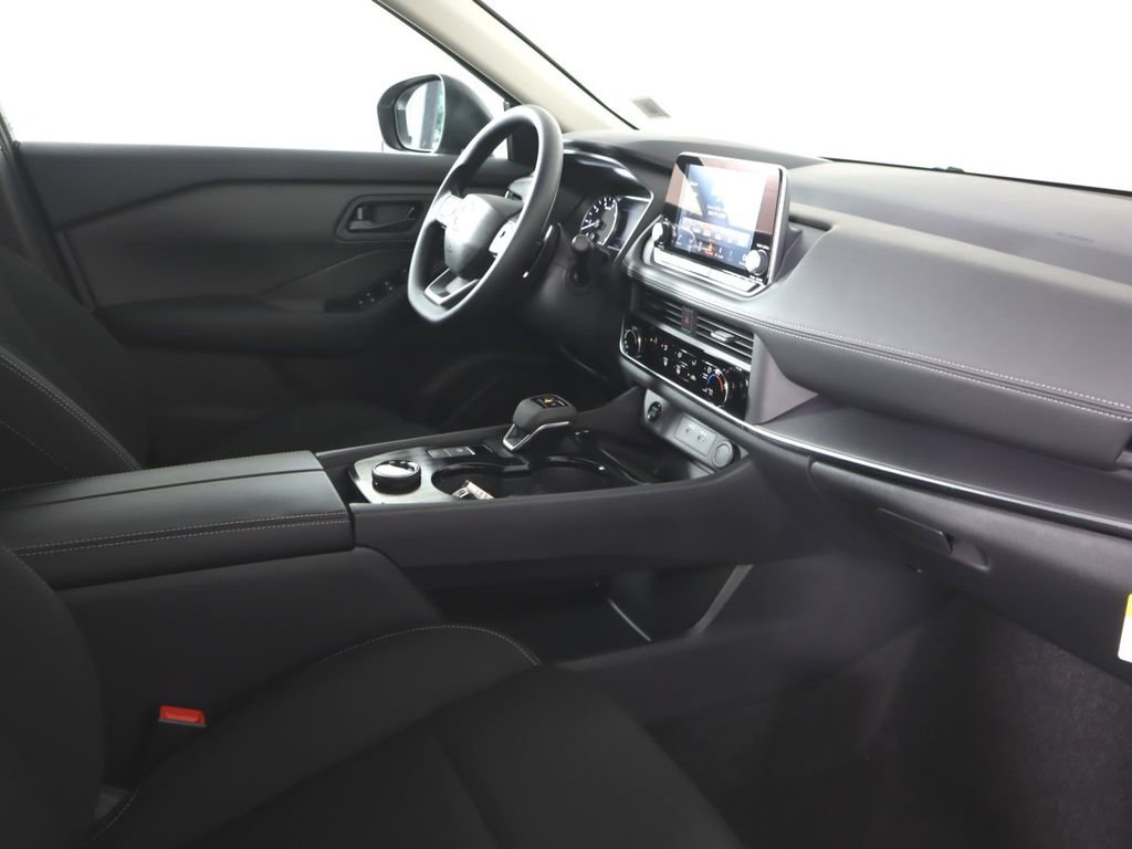 New 2026 Nissan Rogue S image 24