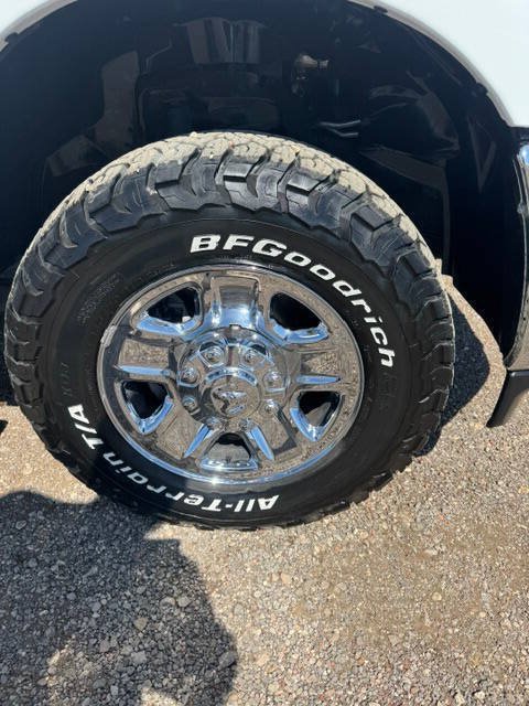 Used 2024 RAM 2500 Tradesman w/ Chrome Appearance Group AWD/4WD image 32