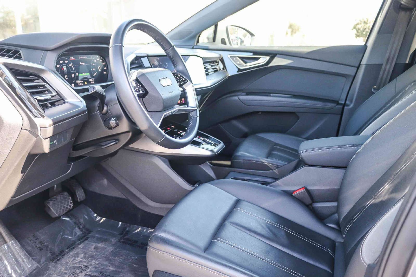 Certified 2023 Audi Q4 e-tron Premium w/ Convenience Package AWD/4WD image 20