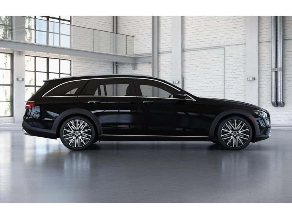 Certified 2022 Mercedes-Benz E 450 4MATIC All-Terrain Wagon image 17
