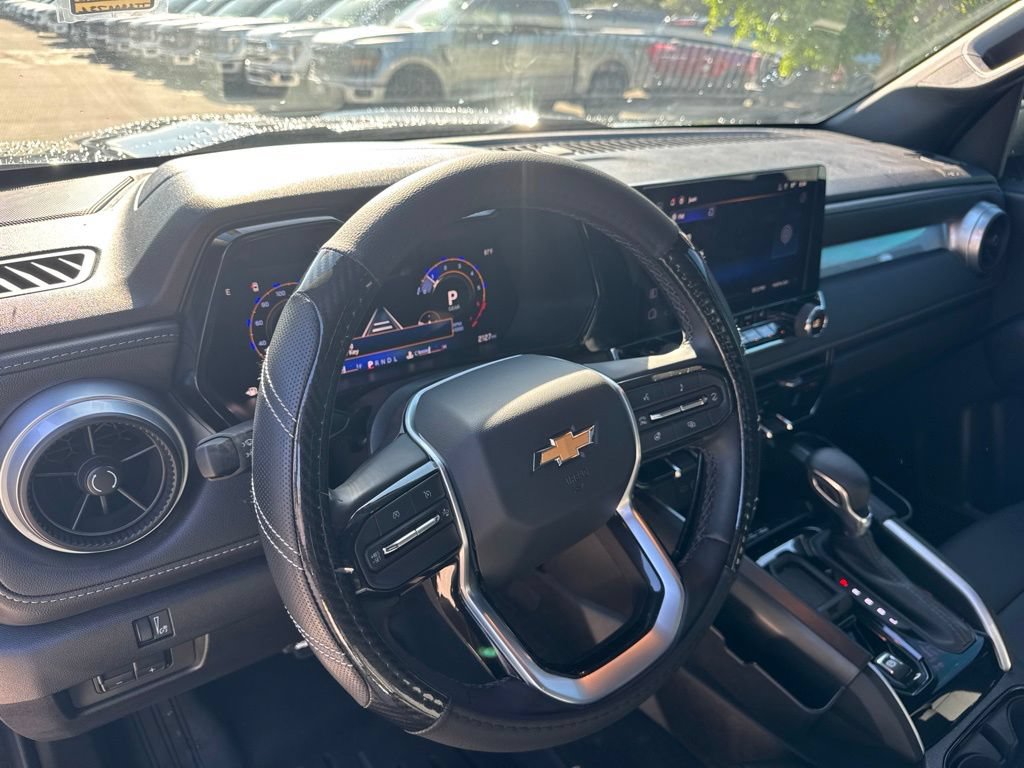 Used 2026 Chevrolet Colorado LT w/ LT Convenience Package RWD image 9