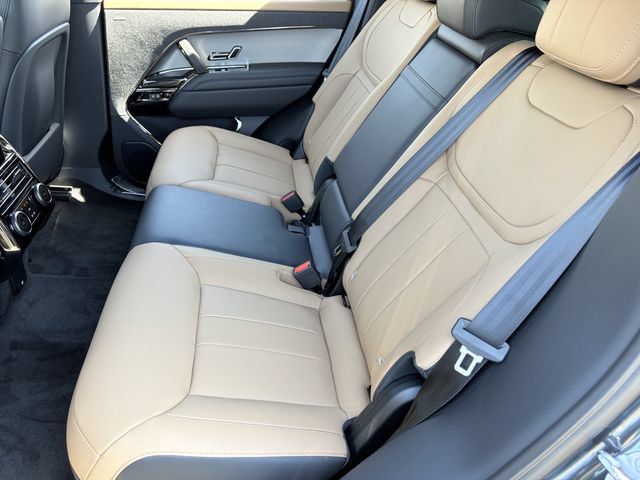 New 2026 Land Rover Range Rover Sport Dynamic SE AWD/4WD image 15