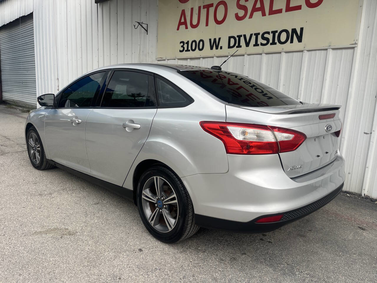Used 2014 Ford Focus SE w/ SE Sport Package image 5