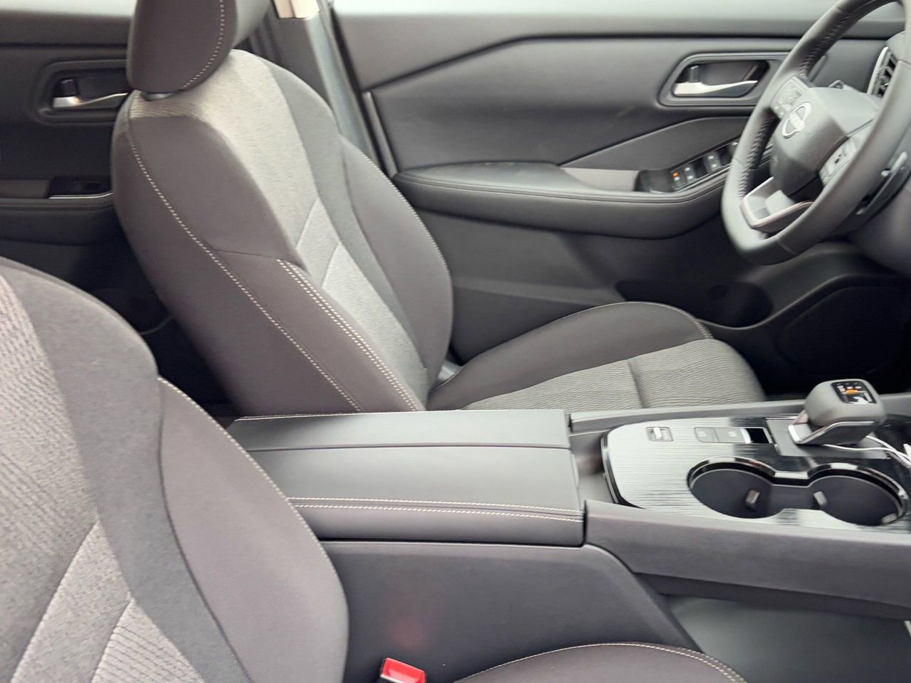 New 2026 Nissan Rogue SV image 11