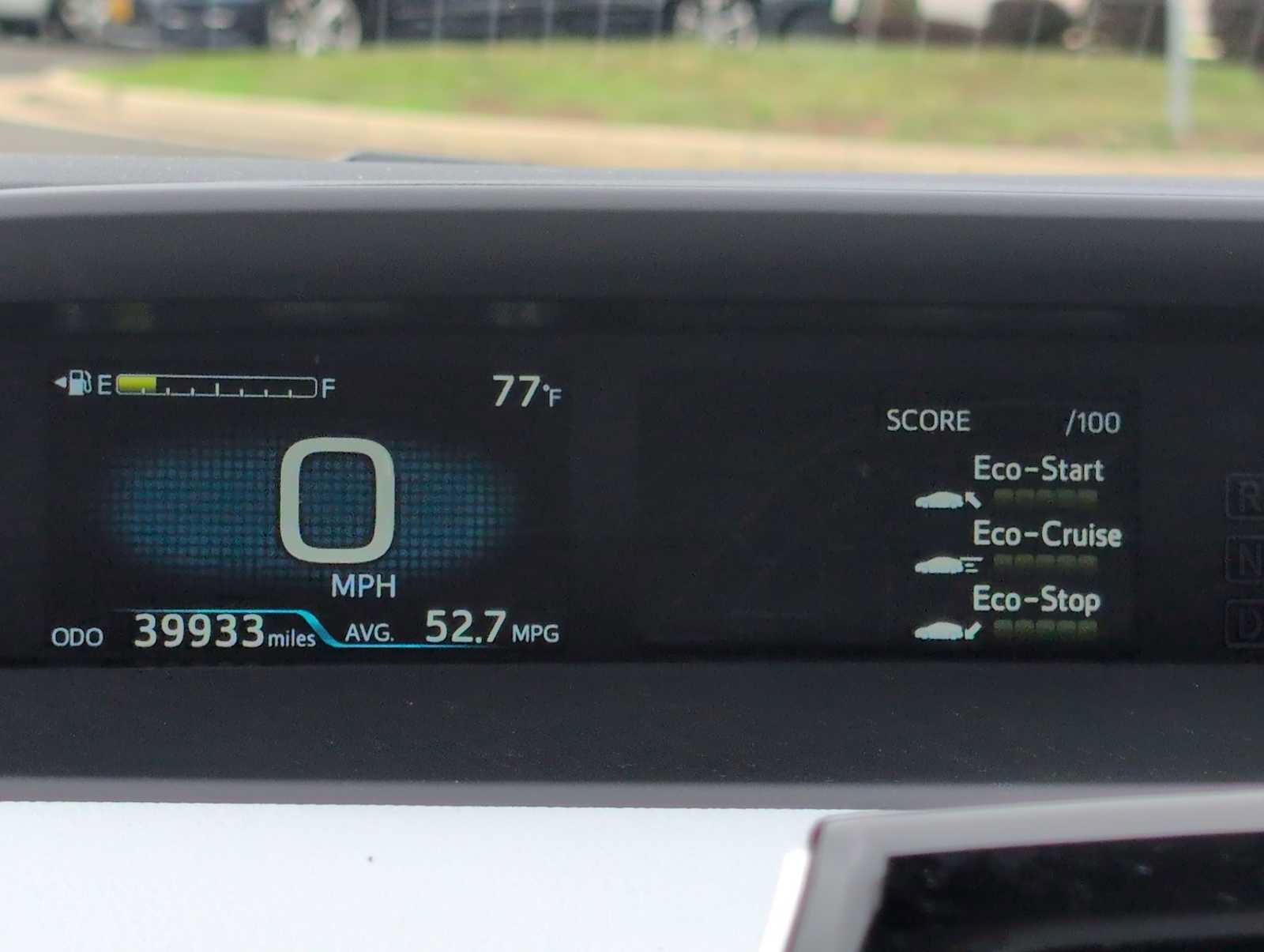 Used 2022 Toyota Prius XLE AWD/4WD image 29