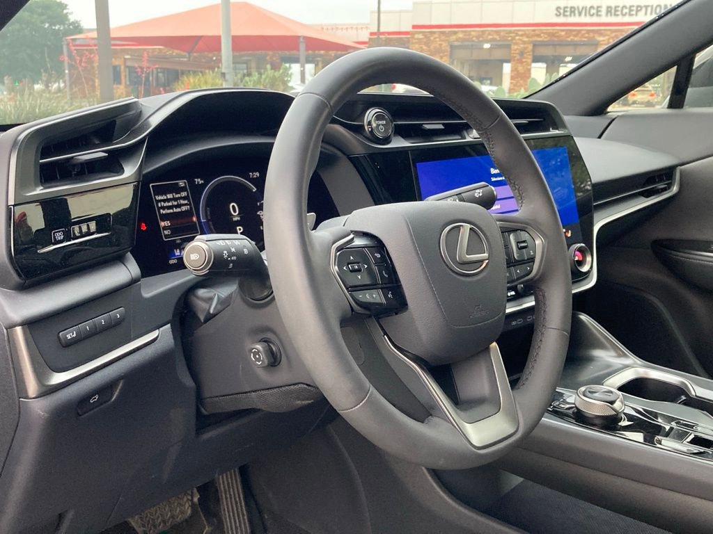 Used 2025 Lexus RZ 300e w/ Accessory Package (2T) FWD image 9