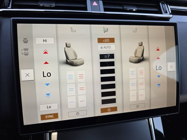 Certified 2025 Land Rover Range Rover Velar Dynamic SE AWD/4WD image 27