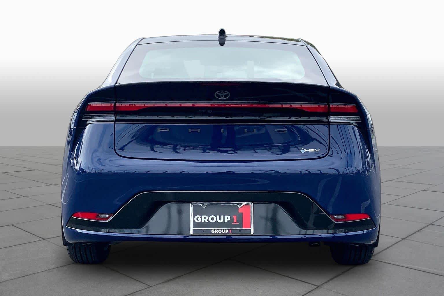 New 2026 Toyota Prius Limited FWD image 4