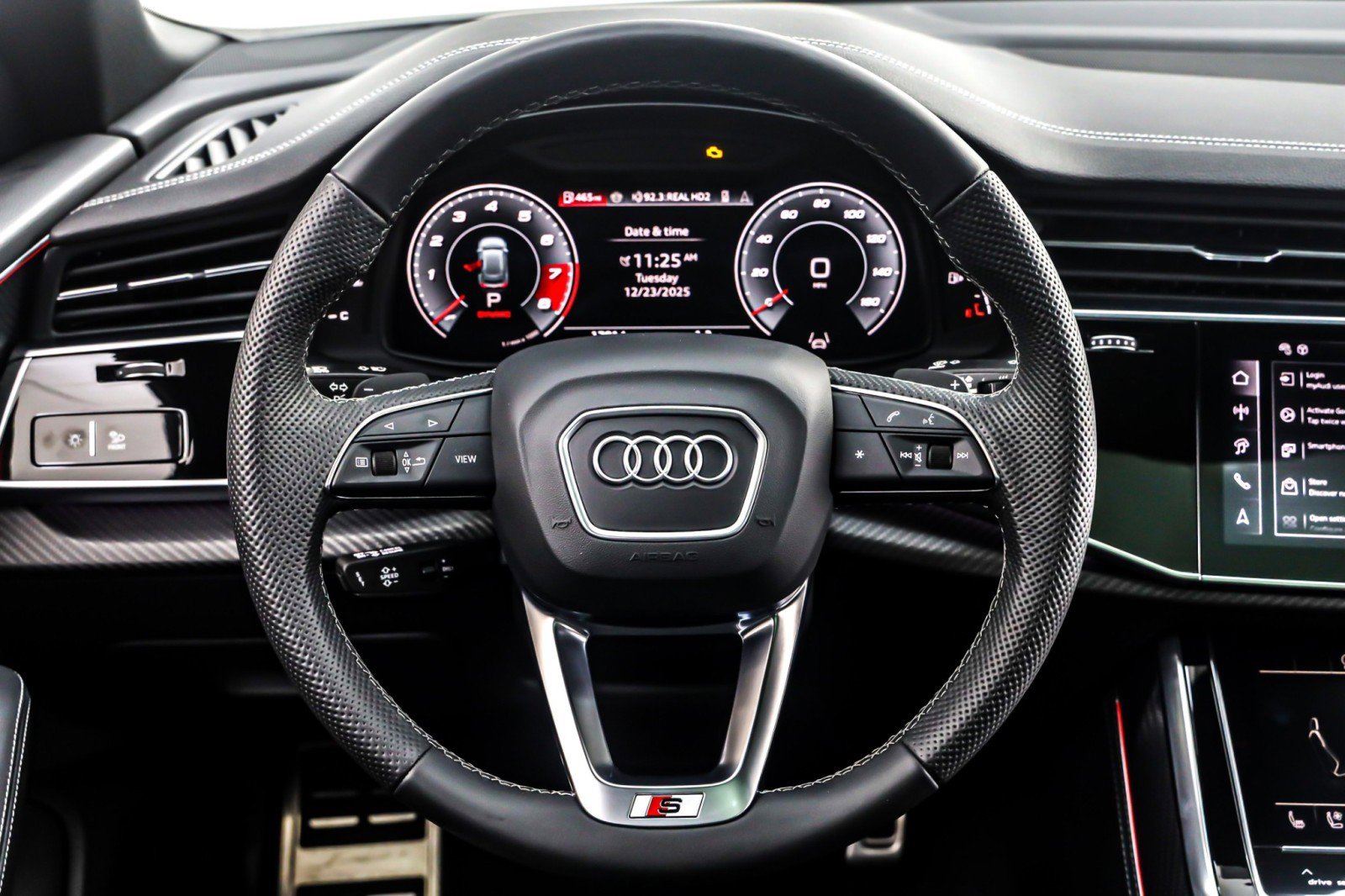 Used 2024 Audi SQ8 Premium Plus w/ Executive Package image 19