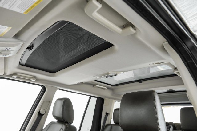 Used 2015 Land Rover LR4 HSE LUX image 23