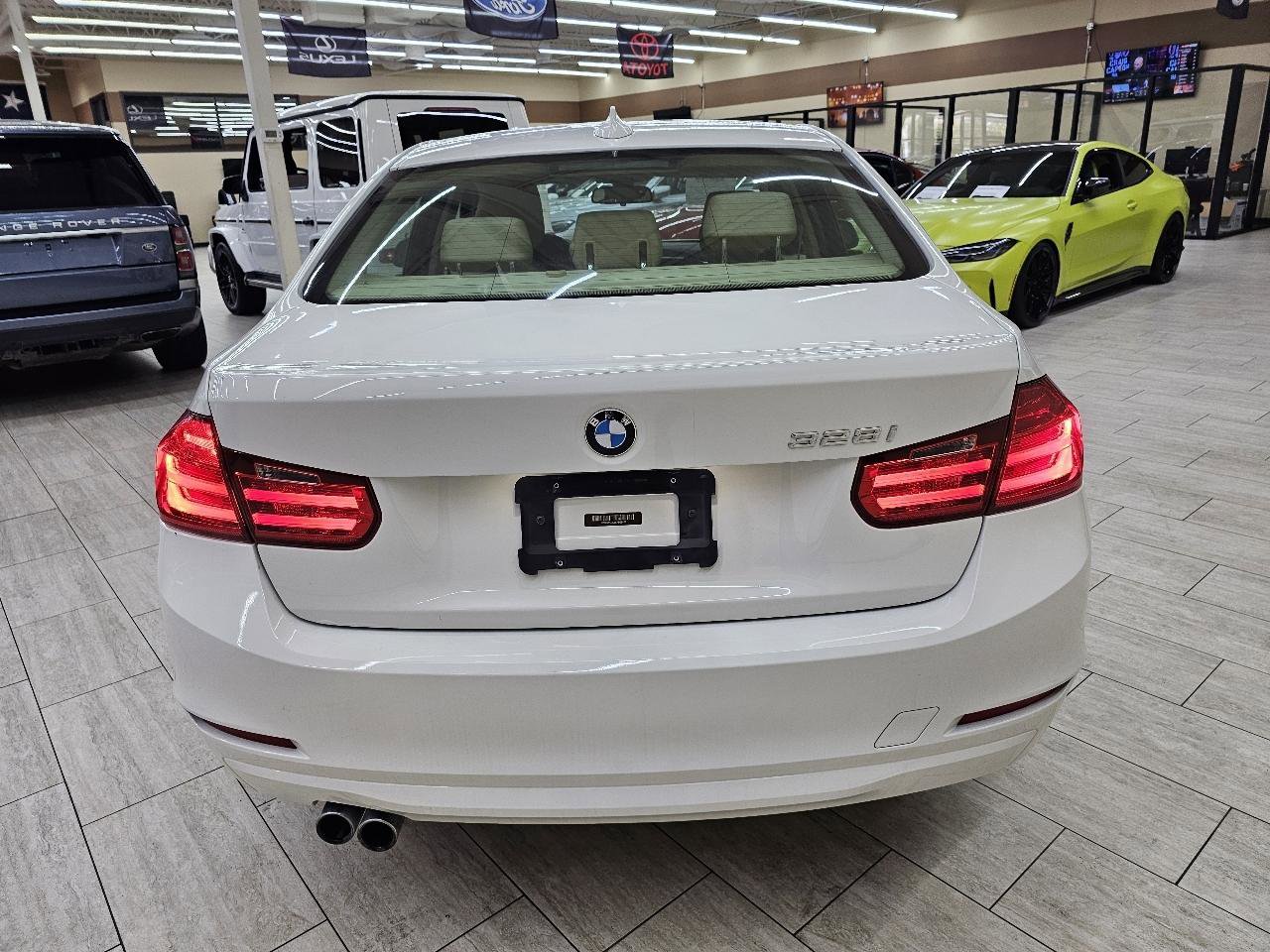 Used 2014 BMW 328i Sedan RWD image 9