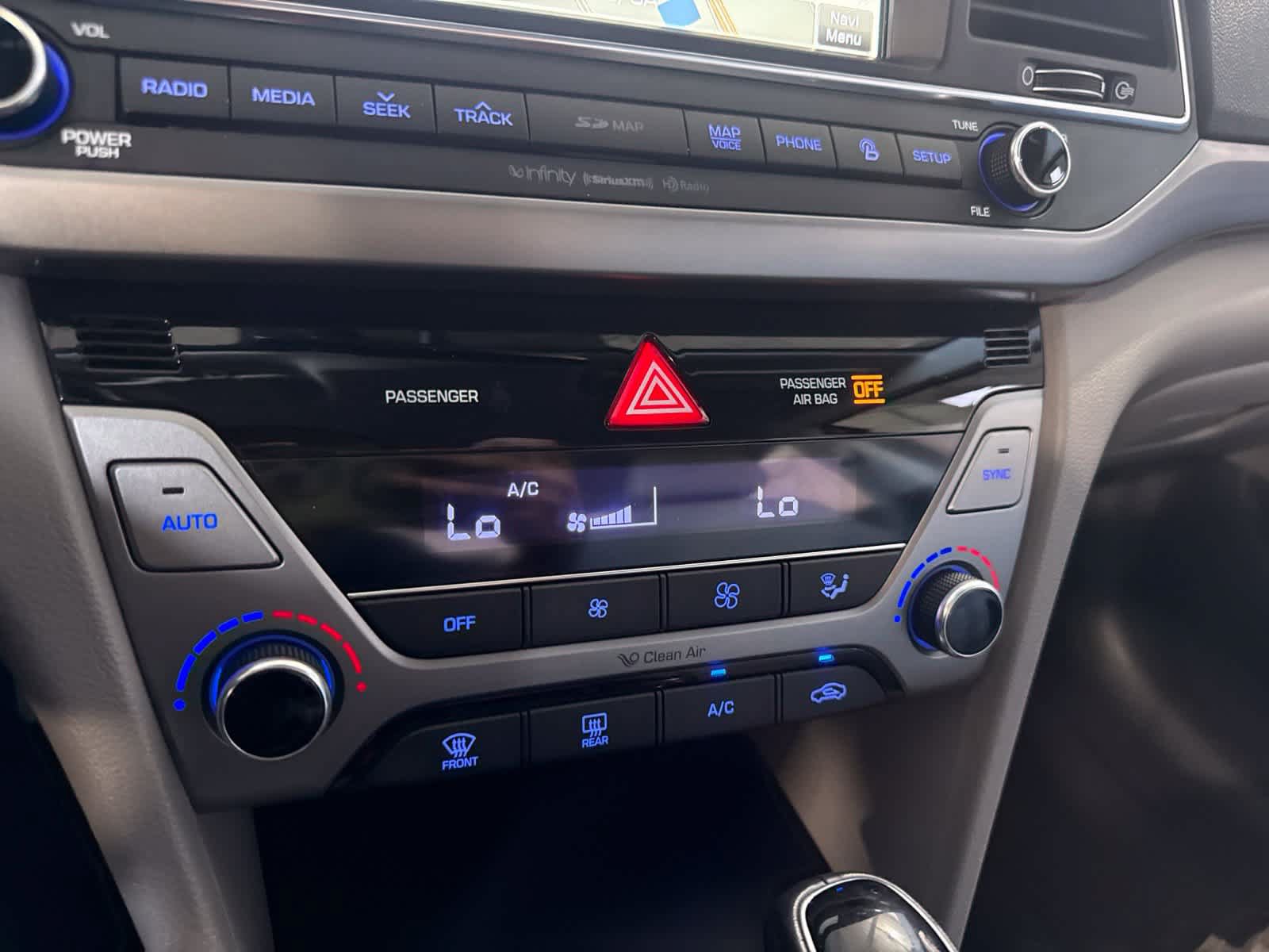 Used 2017 Hyundai Elantra Limited w/ Limited Tech Package 04 FWD image 27