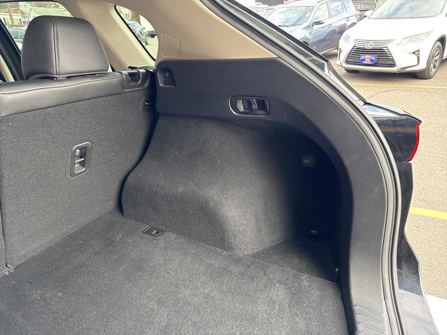 Used 2019 MAZDA CX-5 Touring image 45