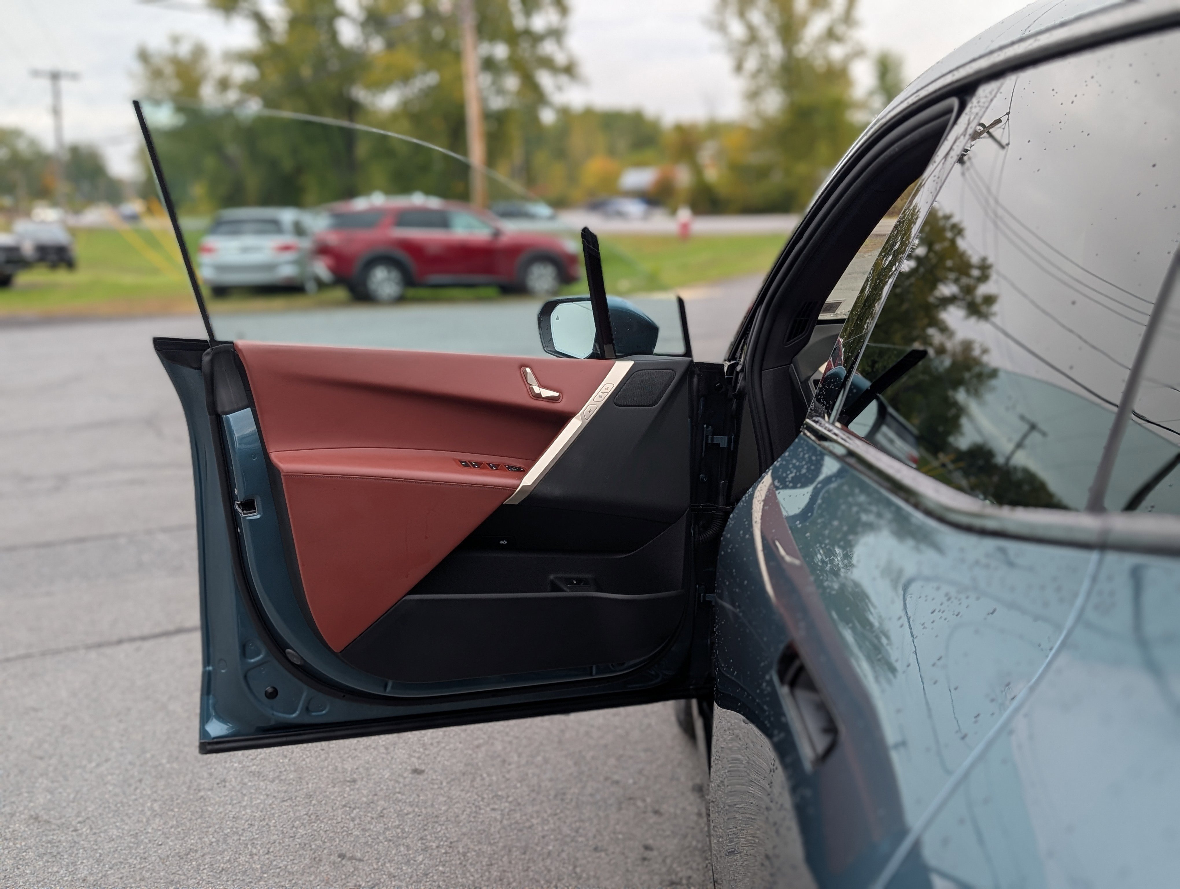 Used 2023 BMW iX xDrive50 w/ Sport Package image 35