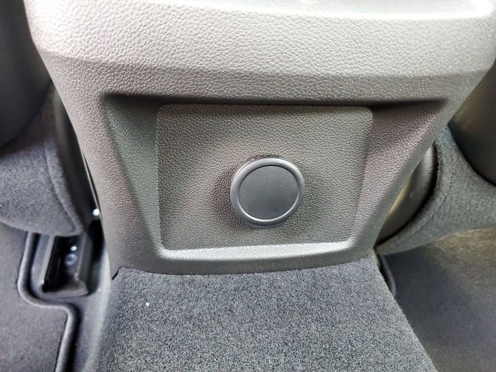 New 2025 Cadillac CT4 Premium Luxury image 23