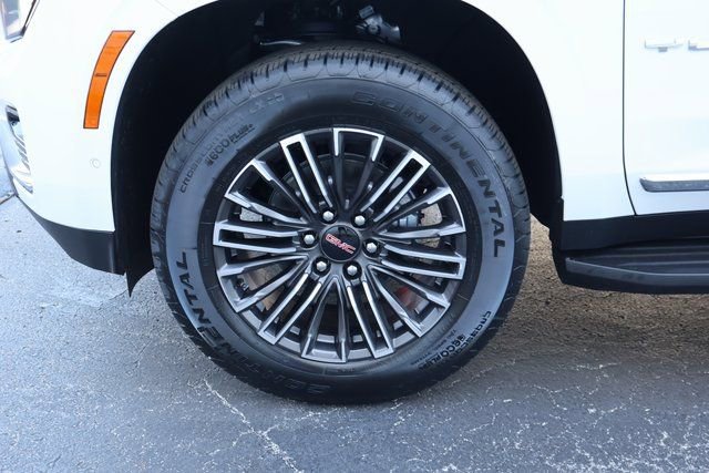 New 2026 GMC Yukon XL Elevation w/ Elevation Premium Package RWD image 9